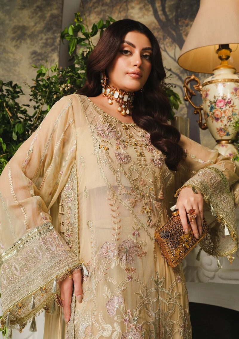 Paras By Pasha Pr104 Amber Formal Collection