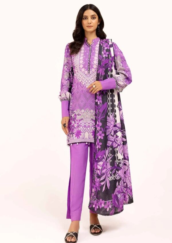 Gul Ahmed Ay 42002 Winter Collection