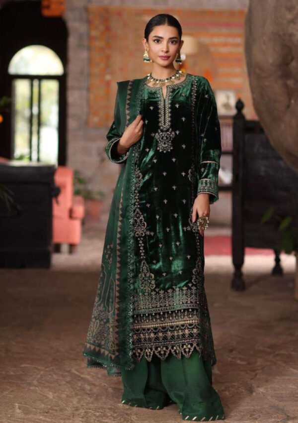 Noor Saadia Asad Suzaanikari Nsk 11 Winter Collection