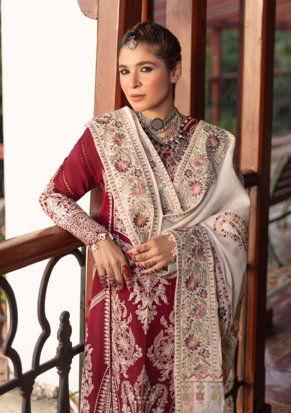 Maryam Hussain Shawl D 8 Jade Winter Collection