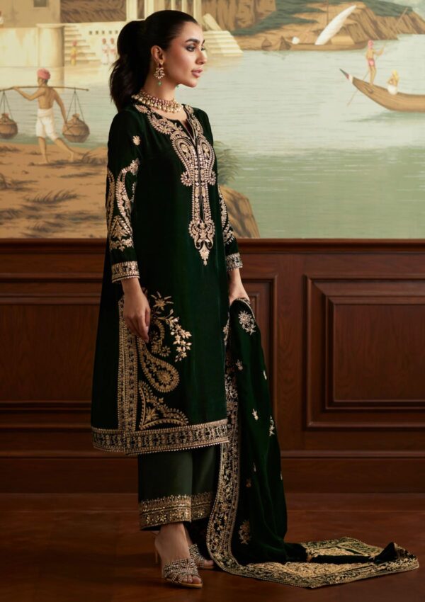 Mina Hasan Velvet Luxe Zehra Winter Collection