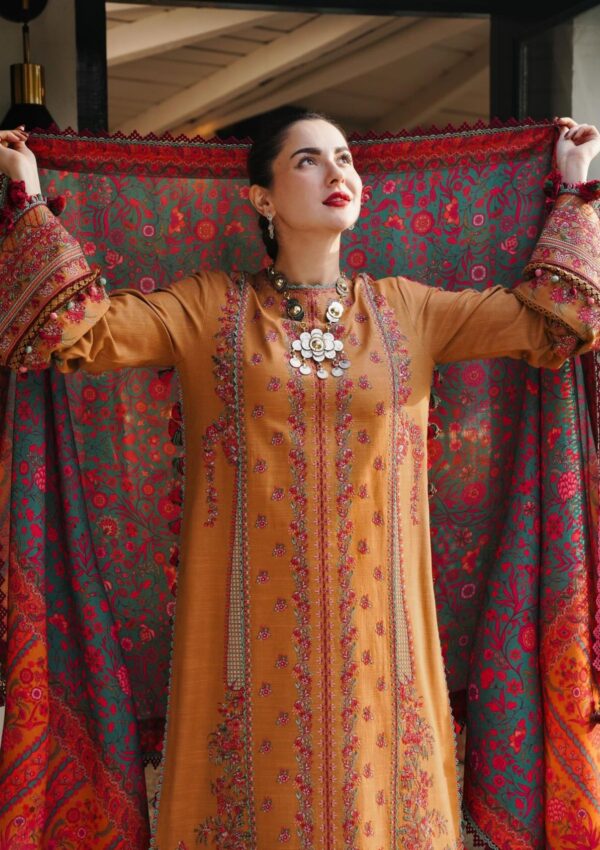 Hussain Rehar Shawl Horain Winter Collection