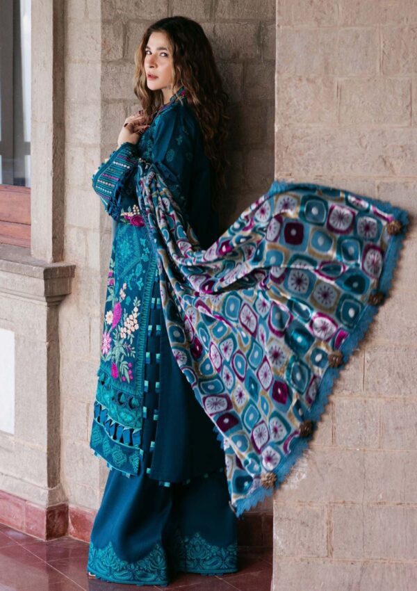 Maryam Hussain Shawl D 1 Opal Winter Collection