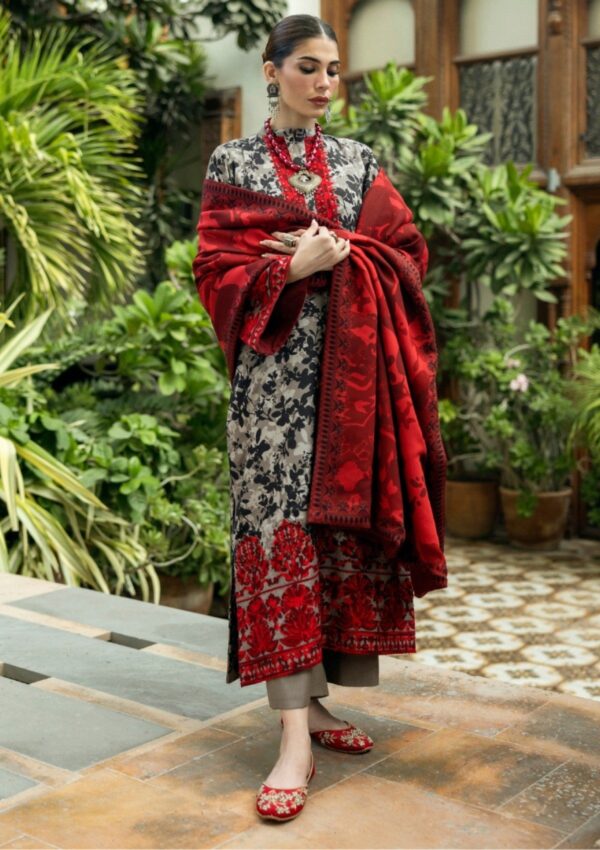 Zainab Chottani Shawls Zc 04 Zemestan Winter Collection