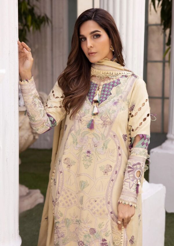 Tessa Embroidered Tjg 01 Zinc Mist Winter Collection