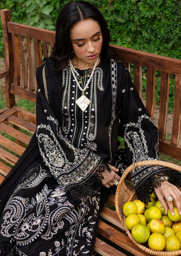 Marjjan Orya Mrk06 A Black Winter Collection