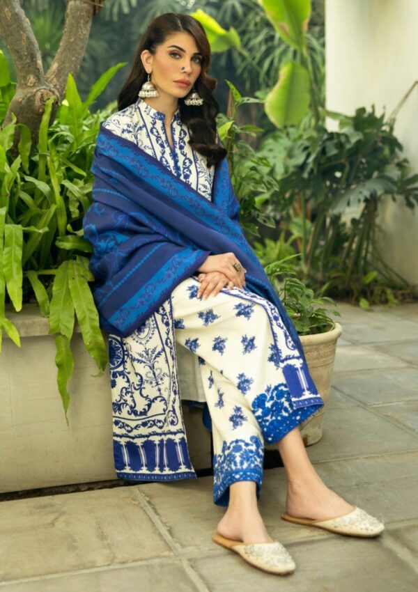 Zainab Chottani Shawls Zc 07 Rania Winter Collection