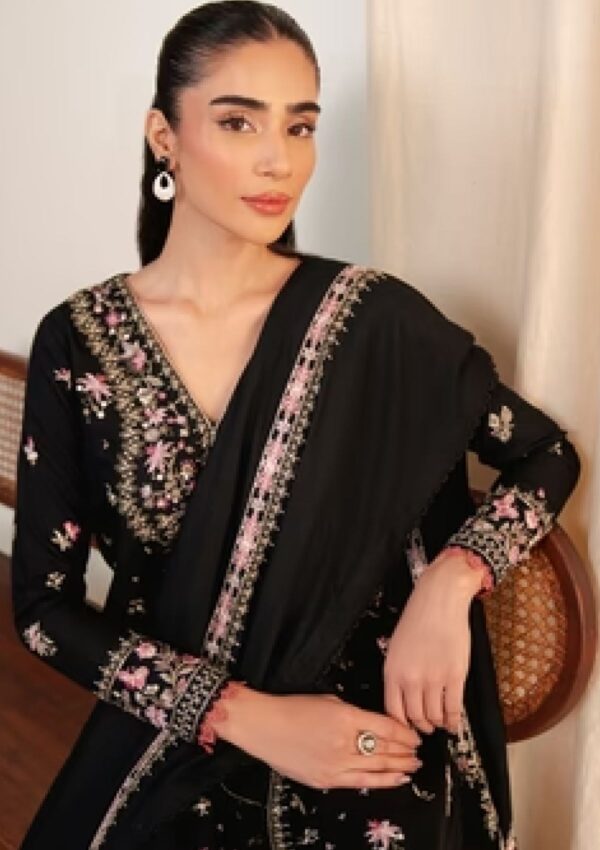 Neeshay Fall Noir Garden Pret Collection Winter Collection