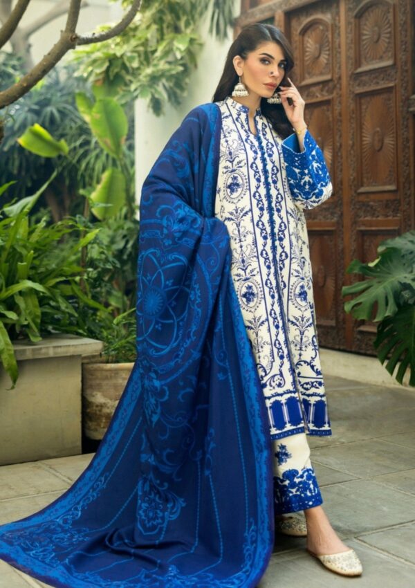 Zainab Chottani Shawls Zc 07 Rania Winter Collection