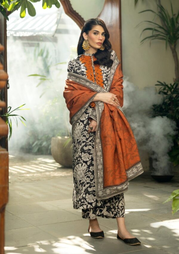 Zainab Chottani Shawls Zc 06 Mysha Winter Collection