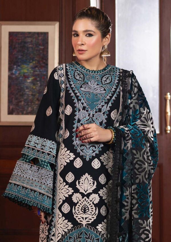 Maryam Hussain Shawl D 3 Evening Winter Collection