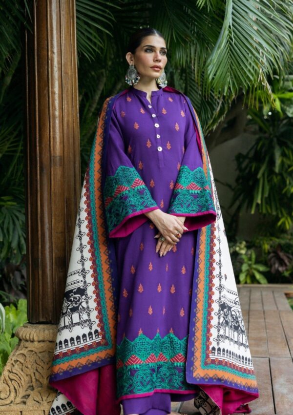 Zainab Chottani Shawls Zc 09 Vaniza Winter Collection