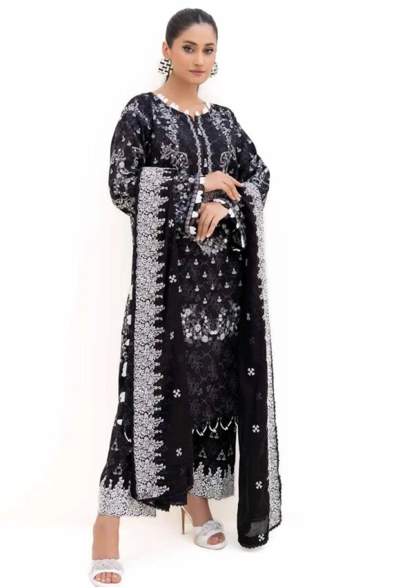 Gul Ahmed 3pcs Cn42002 Unstitched Winter Collection