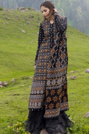 Gul Ahmed 3pcs K42003 L Unstitched Winter Collection