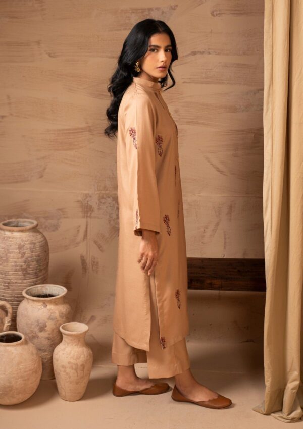 Muraad Alaia Basics Ahvi Pret Collection Winter Collection