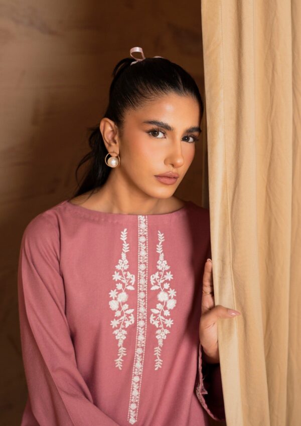 Muraad Alaia Basics Arisa Pret Collection Winter Collection