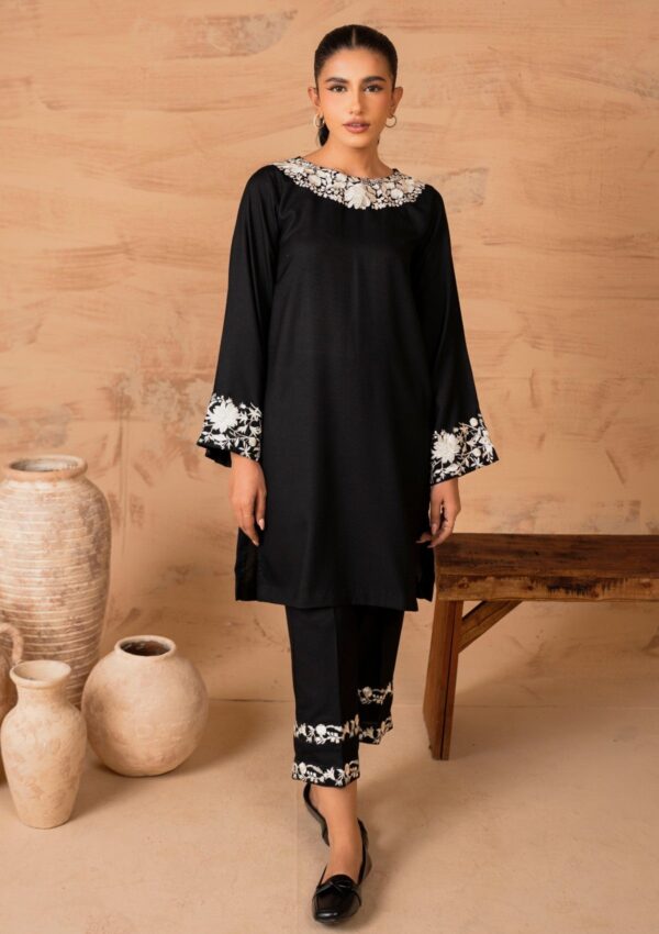 Muraad Alaia Basics Layla Pret Collection Winter Collection