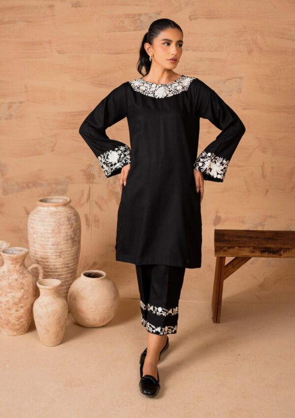 Muraad Alaia Basics Layla Pret Collection Winter Collection