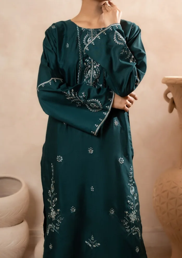 2 Pcs TPDA 654 Edit 25 Luxury Lawn Collection - Image 2