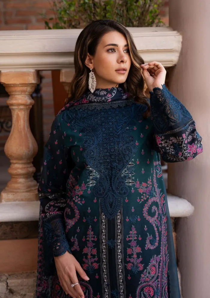Afrozeh Azrina B Damask The Holiday Luxury Lawn Collection - Image 4