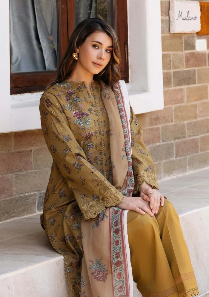 Afrozeh Lorien B Damask The Holiday Luxury Lawn Collection - Image 3