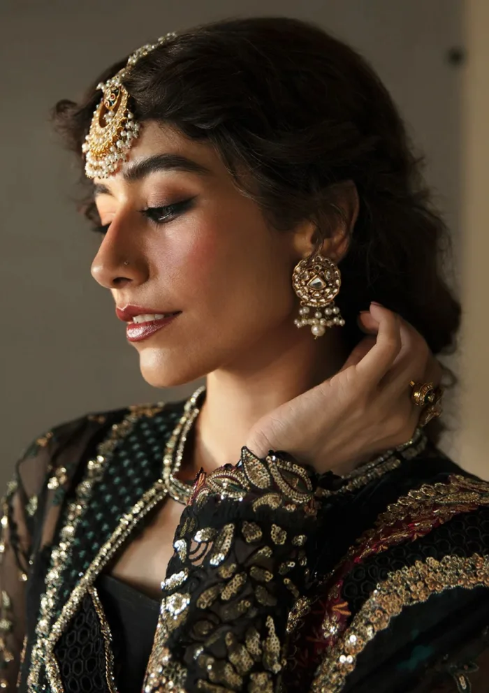 Afrozeh Wedding 24 Ahw 08 Meera Hayat Luxury Lawn Collection - Image 3