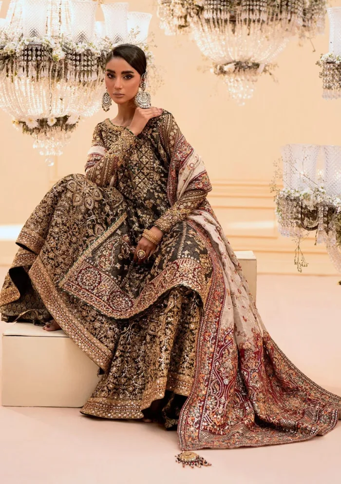 Aik Atelier Festive 25 Look 04 Volume 1 Luxury Lawn Collection - Image 7