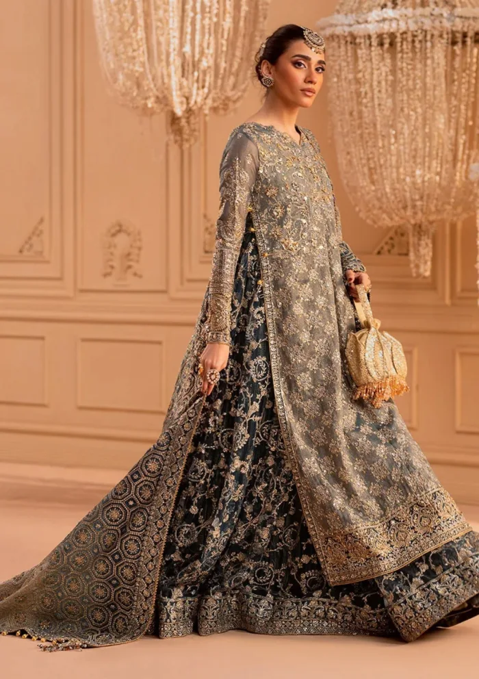 Aik Atelier Festive 25 Look 06 Volume 1 Luxury Lawn Collection - Image 4