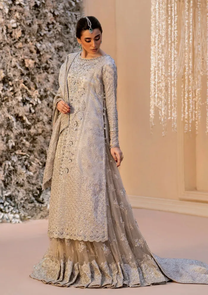 Aik Atelier Festive 25 Look 09 Volume 1 Luxury Lawn Collection - Image 4