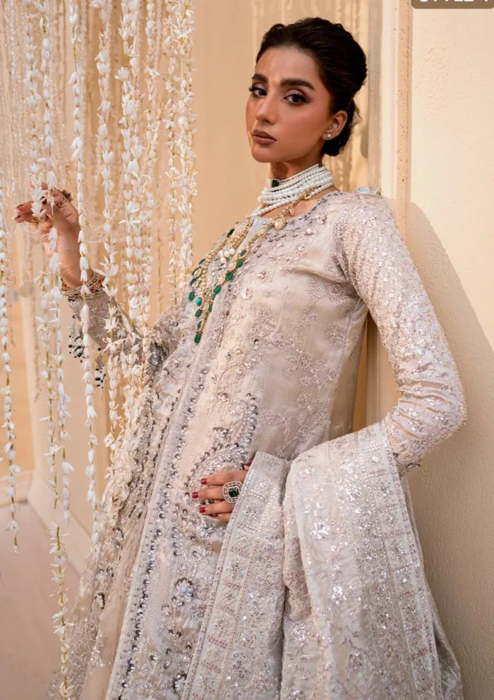 Aik Atelier Festive 25 Look 09 Volume 1 Luxury Lawn Collection - Image 5