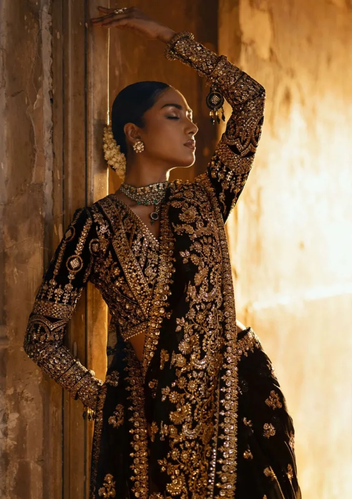 Aik Atelier LOOK 04 Dastoor Luxury Velvet Luxury Lawn Collection - Image 3