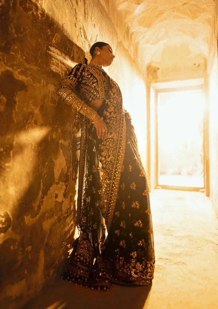 Aik Atelier LOOK 04 Dastoor Luxury Velvet Luxury Lawn Collection - Image 4