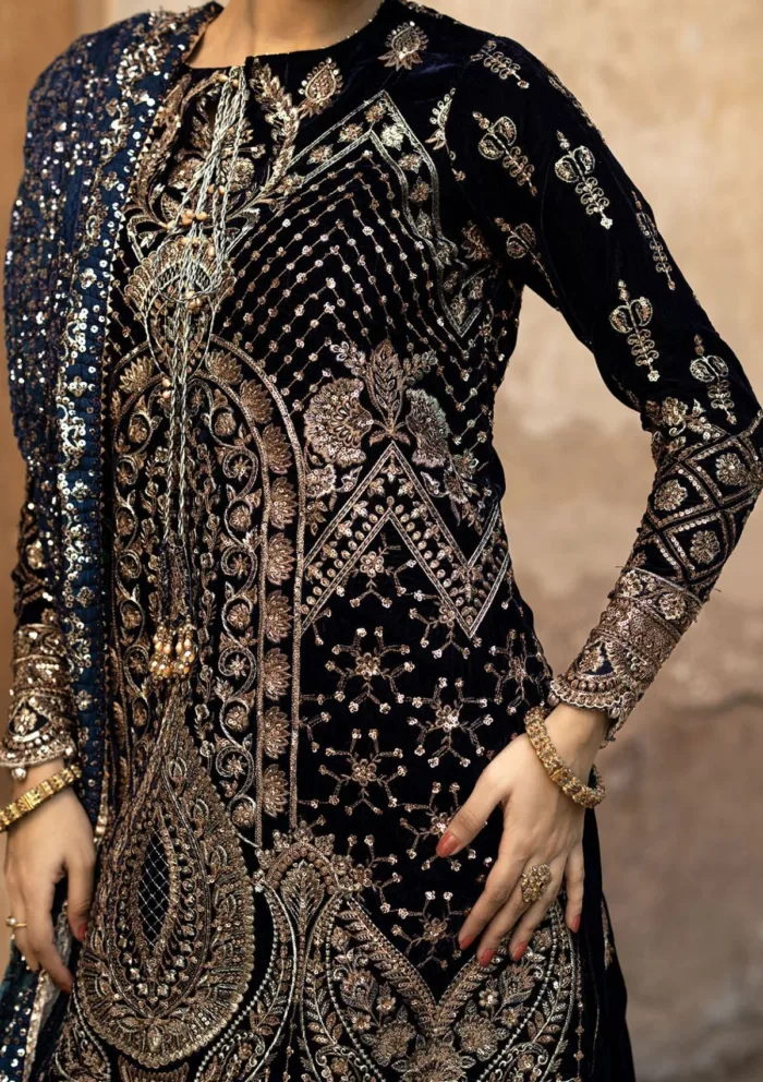Aik Atelier LOOK 07 Dastoor Luxury Velvet Luxury Lawn Collection - Image 3