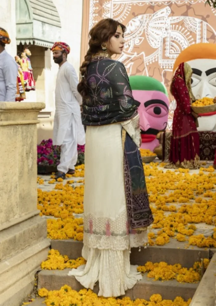 Al Zohaib AZ 02 Bandhani "The Tales of Jaipur" Luxury Lawn Collection - Image 3