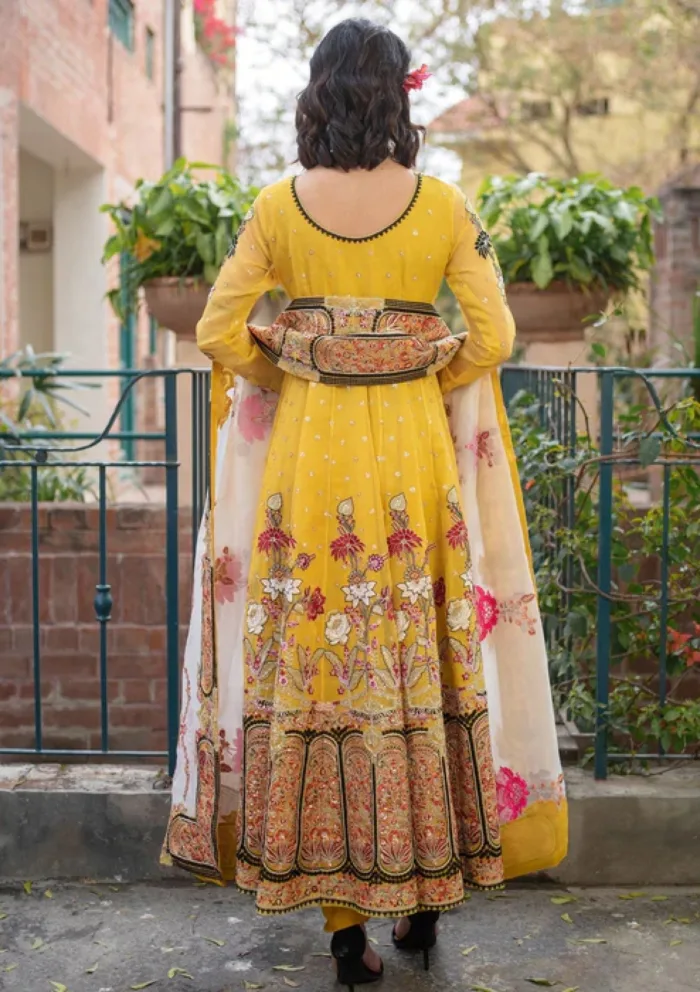 Ali Xeeshan Amber Chanda Luxury Lawn Collection - Image 4