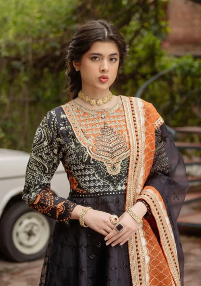 Ali Xeeshan Bano Chanda Luxury Lawn Collection - Image 3