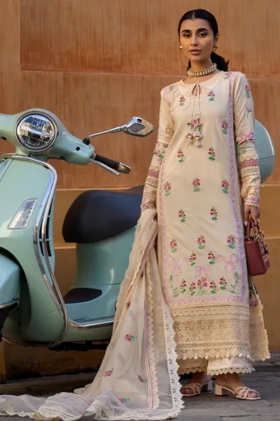 Ansab Jahangir Luxury 25 AJ LL 25 05 Rosalie