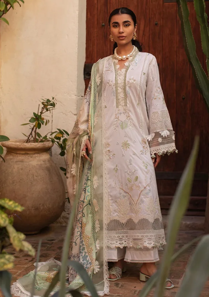 Ansab Jahangir Luxury 25 AJ LL 25 07 Baby s Breath