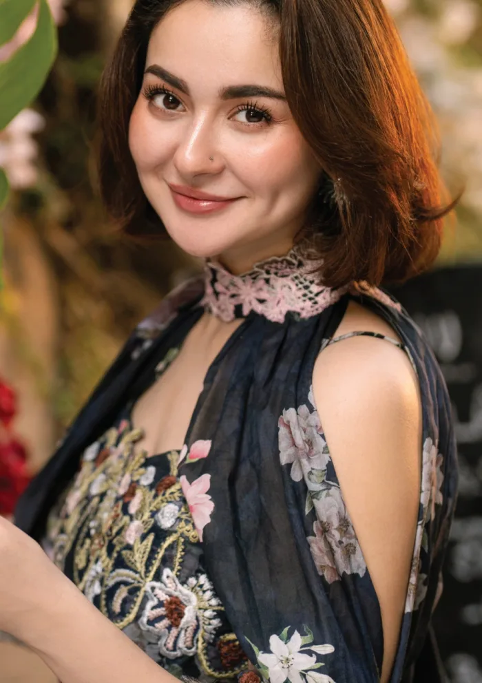 Asifa Nabeel GKL 02 Meadow Breeze Gulkari 25 Luxury Lawn Collection - Image 5
