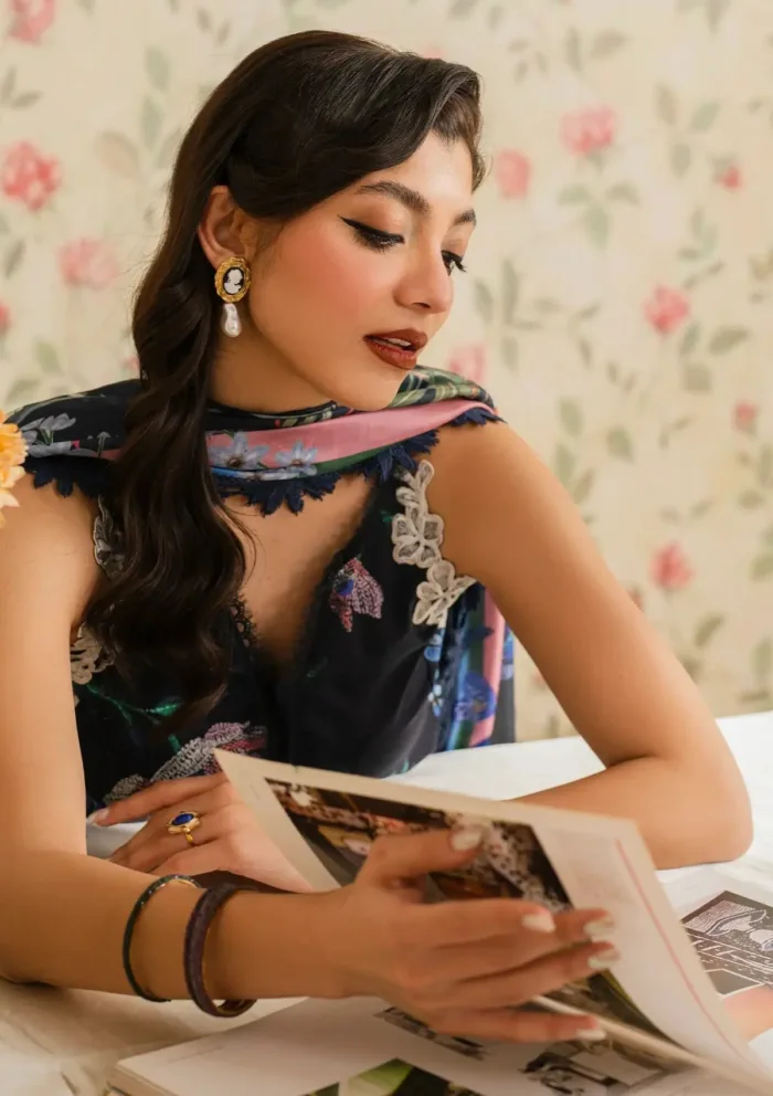 Asifa Nabeel Mehtab MVL25 10 Meraki Vintage 25 Luxury Lawn Collection - Image 5