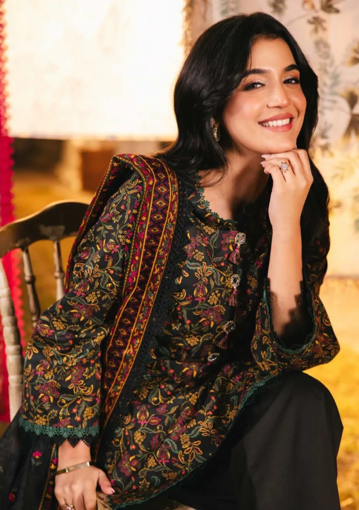 Asim Jofa Vol 04 AJUBJ 25 Essential 25 Luxury Lawn Collection - Image 2