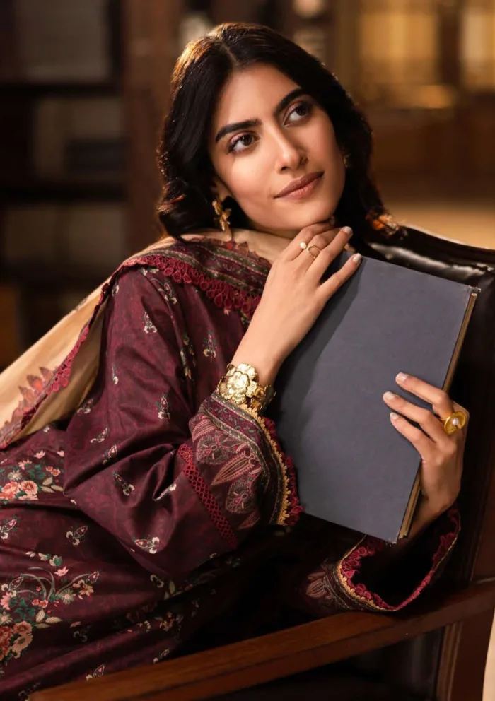 Asim Jofa Vol 04 AJUBJ 44 Essential 25 Luxury Lawn Collection - Image 2