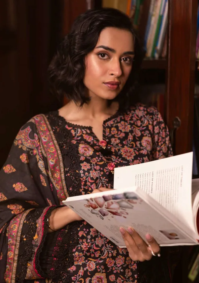 Asim Jofa Vol 05 AJUBJ 45 Essential 25 Luxury Lawn Collection - Image 2