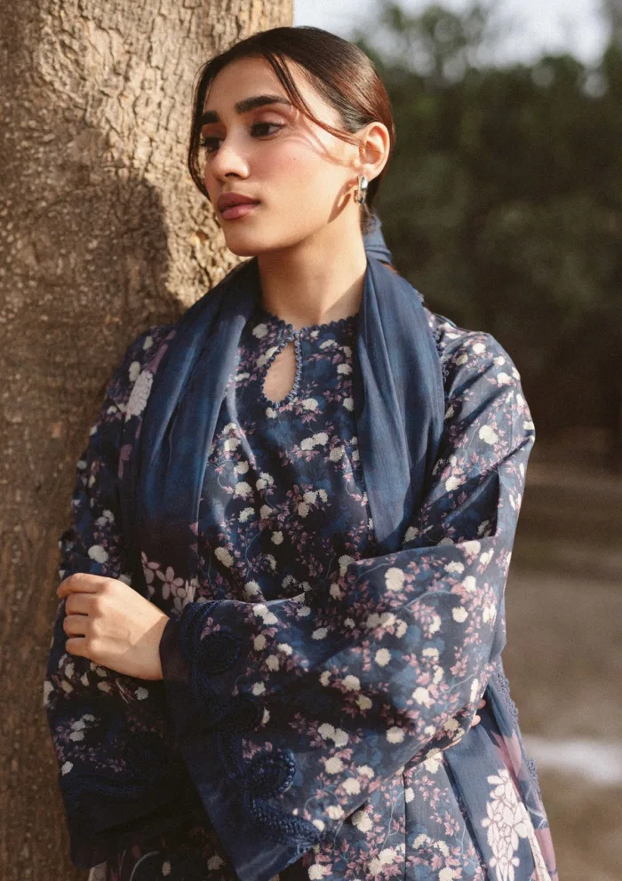 Ayzel Al 25 V10 08 Evana Core Unstitched Luxury Lawn Collection - Image 3