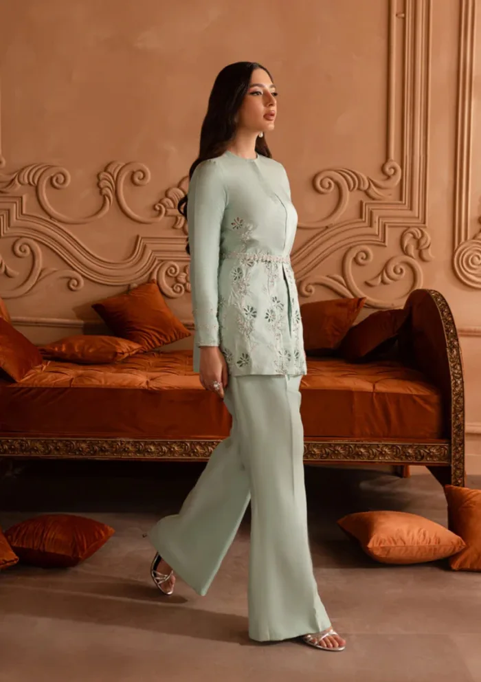 Azzal By Ayesha Usman Eden Ivana 25 Luxury Lawn Collection - Image 4