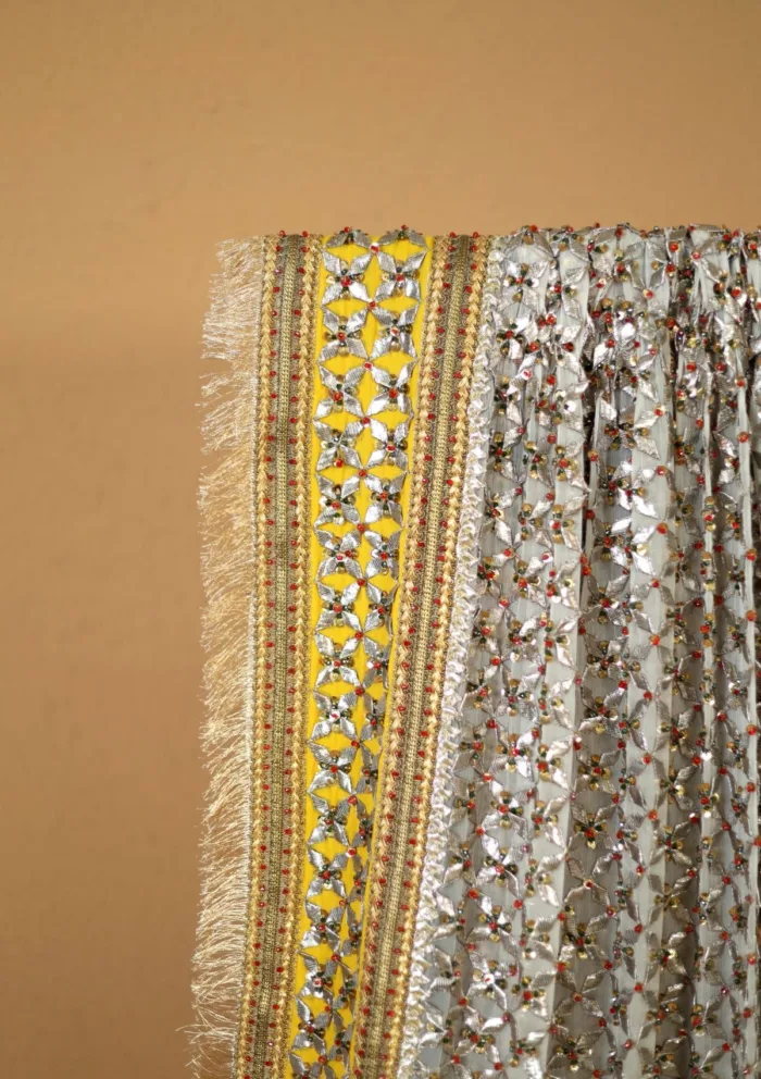 Bahawalpuri Pehnawa D 01 Exclusive Edition Luxury Lawn Collection - Image 2