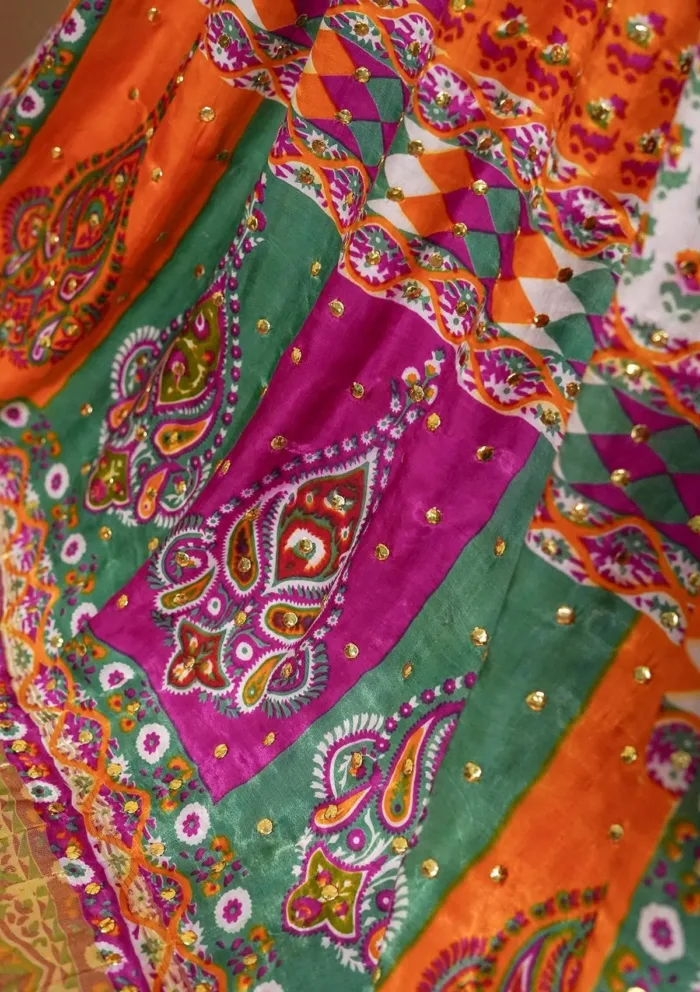Bahawalpuri Pehnawa D 95 Exclusive Edition Luxury Lawn Collection - Image 4