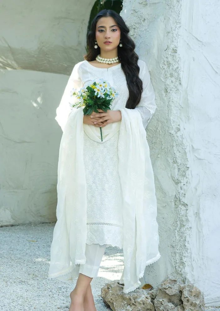 Banafsheh BN 305 Chikankari Luxury 25 Luxury Lawn Collection - Image 3