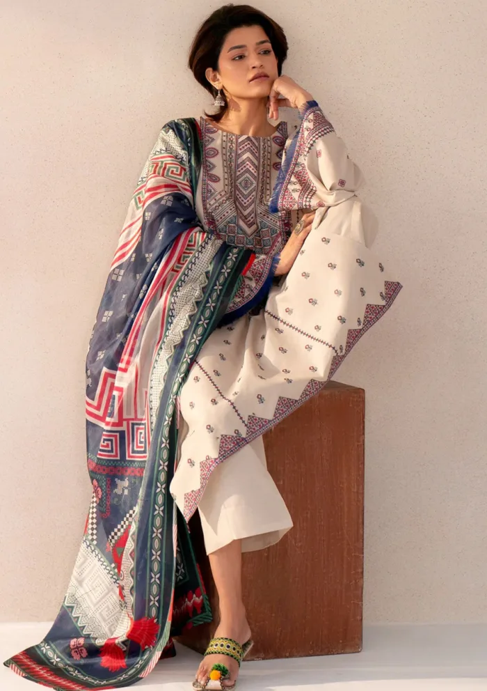Bin Ilyas BIA25 86 A Aaina Luxury Lawn Collection - Image 5