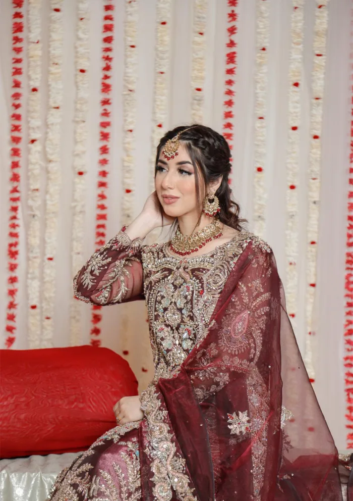 Brides D 01 Luxury Lawn Collection - Image 4